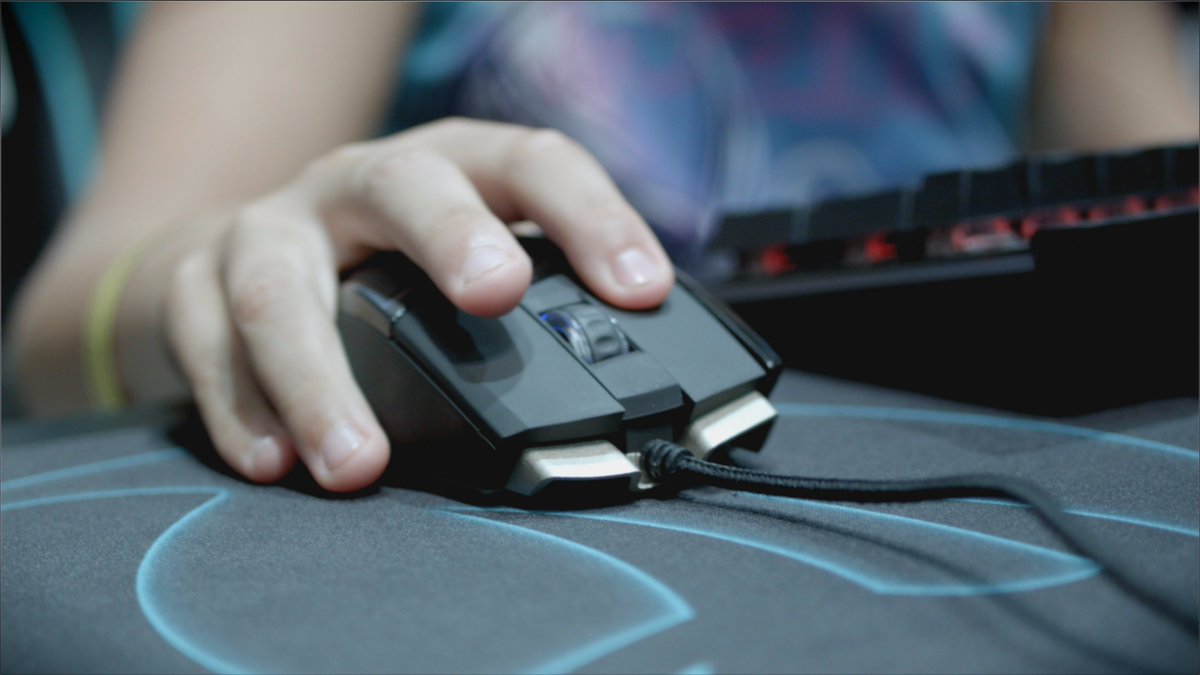 G_Explosion_'s tweet photo. ¿Estáis calentando, jugones? ¡Llega #GamingExplosion con @NacongamingES a @DreamHackSpain #Sevilla! ¡Y llega para poneros a prueba, ya lo sabéis! ¡Ya está aquí #DHSEV19! https://t.co/tYiMvpnd4R