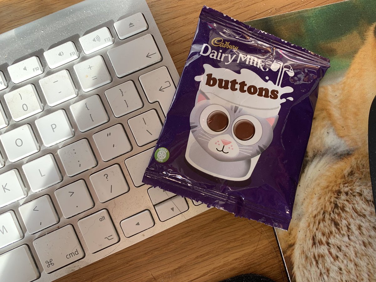 osborne_bella's tweet photo. I always keep an emergency pack of @CadburyUK chocolates buttons on my desk. This pack has been there for months but today they are calling to me...
#tryingtoresist #chocolate https://t.co/ADxi9Mh0i6
