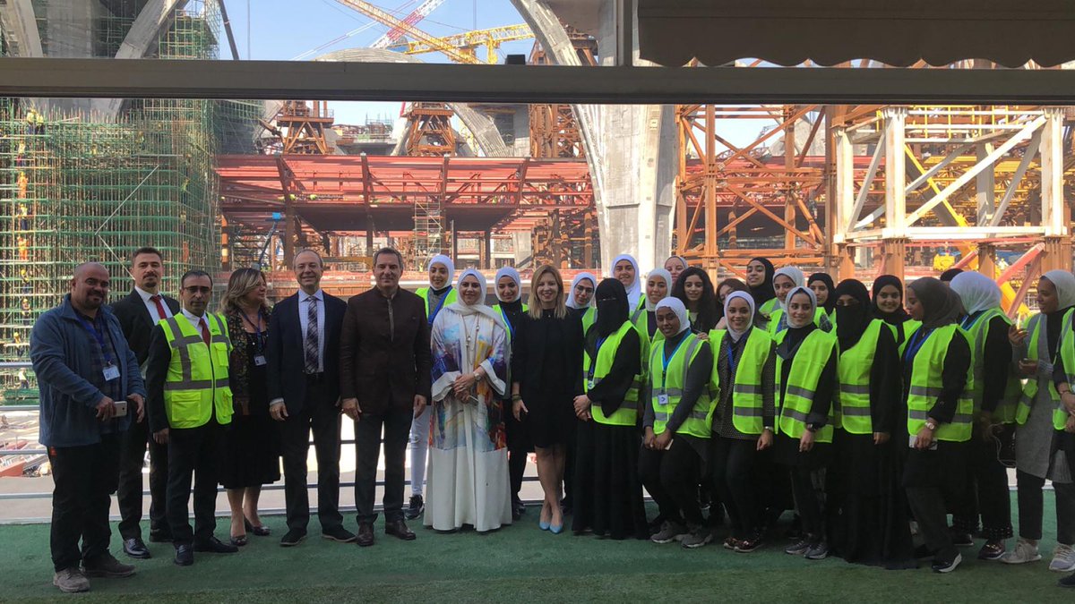 جامعة الكويت |
كلية الهندسة والبترول وبالتعاون مع جامعة بوغاجي التركية وشركة ليماك للإنشاءات

تختتم النسخة الثالثة من البرنامج التدريبي (مهندسات الكويت)