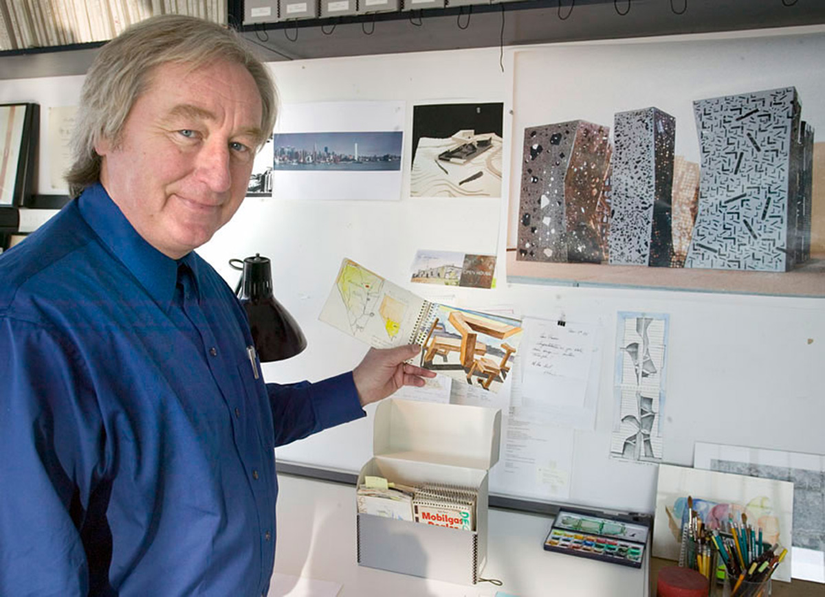 Happy birthday Steven Holl! 