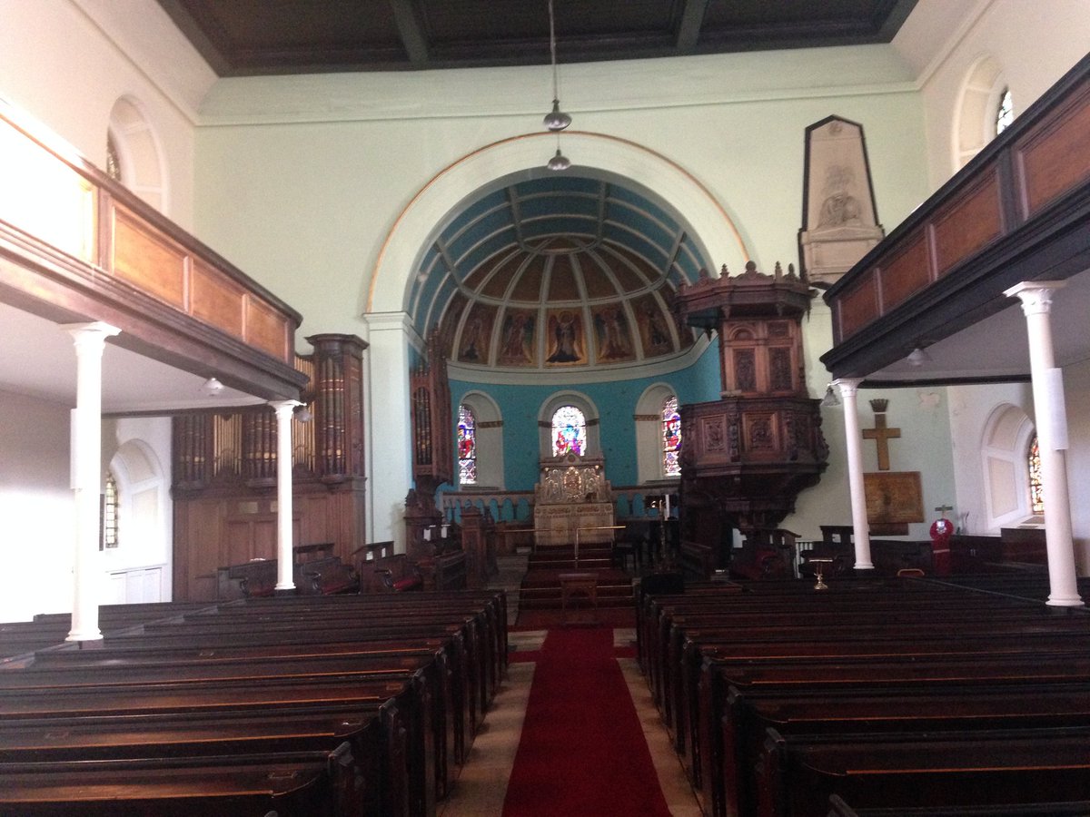 Join us this evening at 6pm at St Stephen's, The Pepper Canister, for  #carolsbycandlelight a wonderful way to finish your day. Fill the  pews and join in the  singing  of  your favourite Carol's. All welcome,  admission free.<a href="/MerrionSqDub/">Merrion Square</a>