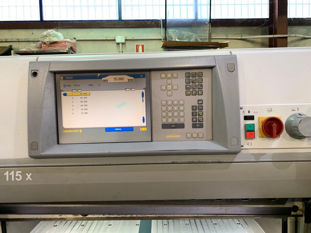 Multigraphic_SL's tweet image. 2005 GUILLOTINA POLAR / CUTTING MACHINE
115 X  No. 7531740 115 cm
info@multigraphic.es

Equipada con:
- Programa
- Células
- Mesas laterales con aire

Equipped with:
- Program
- Photocells
- Side tables with air

#usedprintingmachine  #usedprintingpress #usedprintingmachinery