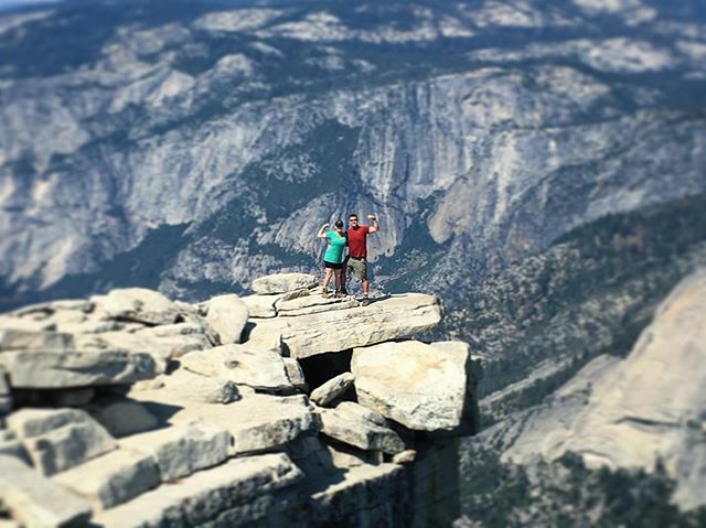 Top of the world ma!!!
⛰ 🎒⛺️🥾.
.
.
#halfdome #halfdomeyosemite #yosemite #yosemitenationalpark #california #californiahiking #californiaoutdoors #johnmuirtrail #johnmuir #misttrail #bearcat #hikingadventures #iphonelandscape #iphonephotography #optou… ift.tt/2qBovLp