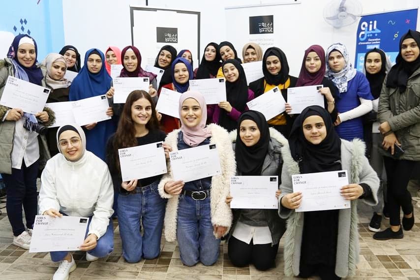 BeirutFilmSoc's tweet photo. Wrapping #Hrar #Akkar #girlsforchange with the certificates 🎬
Training adolescents girls from #Lebanon & #Syria on how to use #audiovisual and #film to seek #Change
#responsible_filmmaking #cinema_for_a_cause
@UNICEF
@UNICEFLebanon
@BeirutWFF
@BICAFfilmfest
@NDUIFF
@AdkomTeam https://t.co/7VRpPG8GFQ