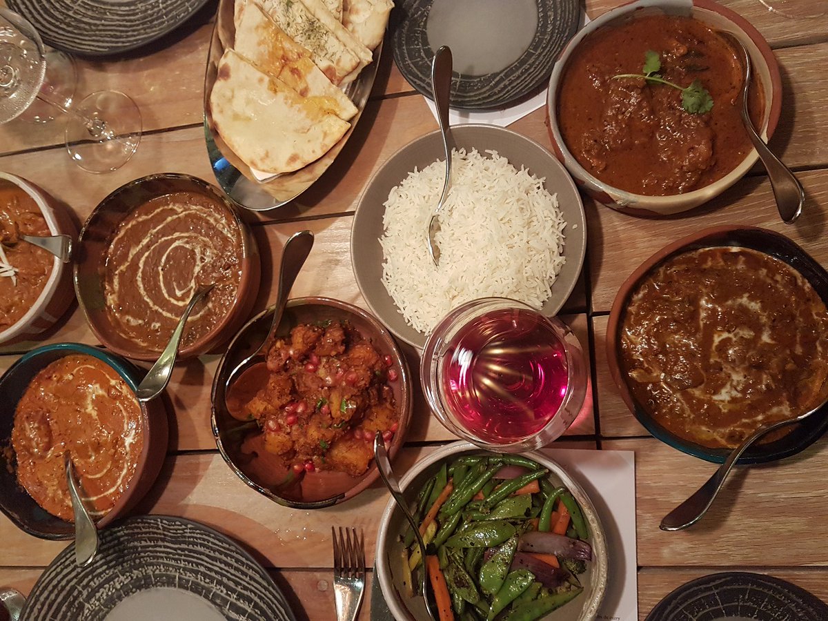 LUX* Belle Mare : la street-food indienne revisitée par #Amari #Ilemaurice #mauritius #luxresorts #vineetbhatia bit.ly/2sUp5o8