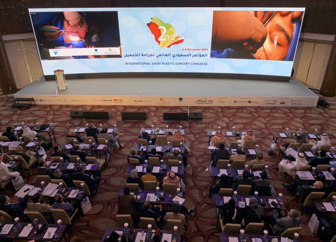 FuadKHashem's tweet photo. تم بحمد الله الإنتهاء من أعمال #المؤتمر_السعودي_لجراحة_التجميل 
ونود أن نشارك فرحتنا مع الجميع بنجاح المؤتمر . كان اجمالي الحضور  أكثر من 1600و أكثر من 160 متحدث
و 100 متطوع. بالإضافة إلى ١٠ ورش عمل و بث مباشر لثلاث إجراءات جراحية.
مبروك للجميع، وشكرا لكل من ساندنا ودعمنا. https://t.co/bIDwZOMNoG