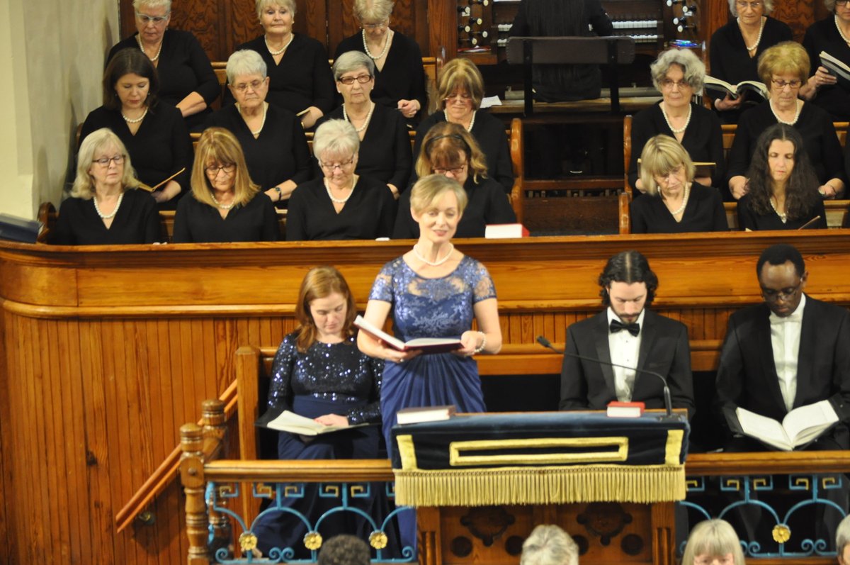 KVUSingers's tweet image. Mezzo-soprano Joyce Tindsley sang with @KVUSingers  at Freckleton on Sunday. This was Joyce's 14th appearance with the choir for a performance of Handel's Messiah.