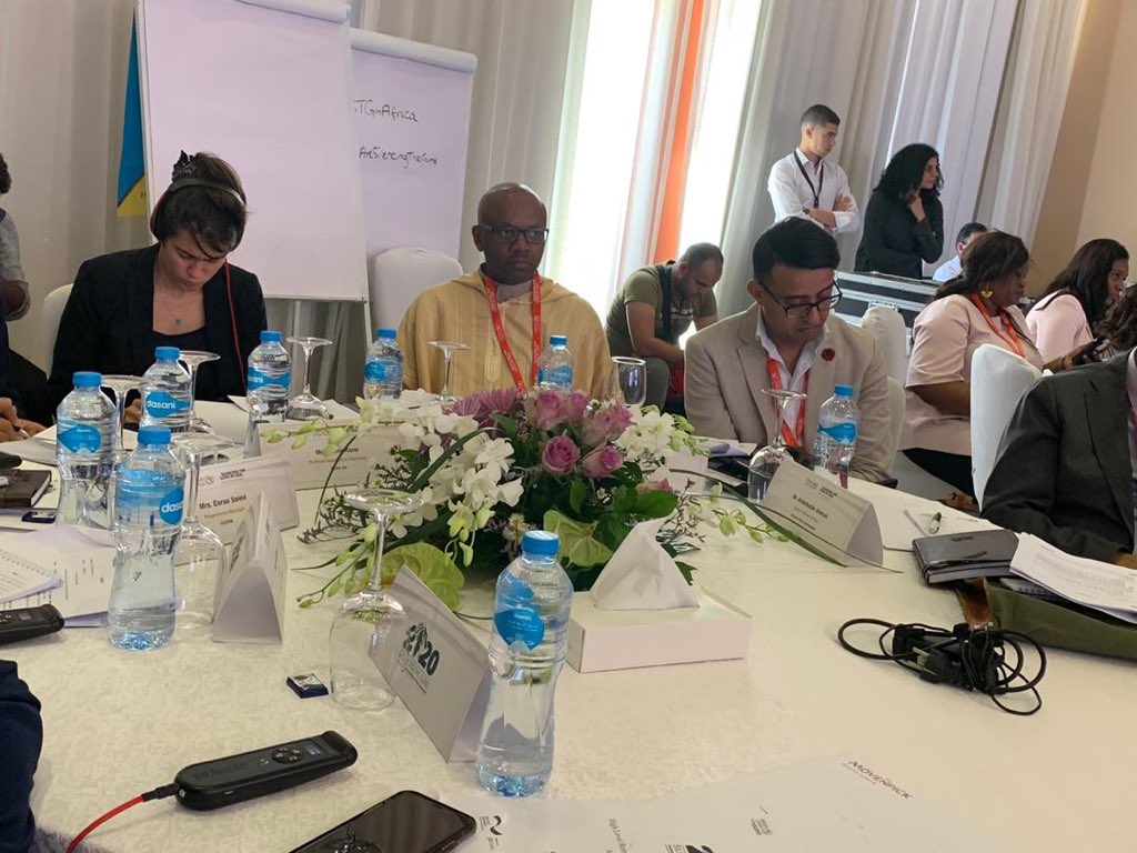 STGinAfrica's tweet photo. H.E Amr Moussa of #PanelOfTheWise, speaking at the Silencing the Guns high-level workshop currently underway in #Aswan, Egypt
#WeAreSilencingTheGuns #Peace #Security #Governance #Inclusivity https://t.co/zZnbyZTxYt