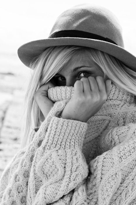 Petit__Rien's tweet image. Faites un grand pas en arrière et restez derrière la ligne de sécurité. 
Je suis sur le point de dire quelque chose de profond.

✿⊱╮Belle et douce journée à vous. ✿⊱╮