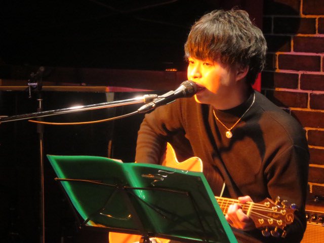MOJO_MOJA's tweet photo. 【2019.12.8(sun) 『 Acoustic Night 〜Othello-ck Music〜 』】
ダイジェスト
ACT: 我道家幸四郎/高城昌之/みのる(サニークラッカー)/葦智也(※出演順) 
#mojomoja #モジョモジャ
#越谷 #弾き語り 
#結婚式二次会 #二次会会場 
#パーティー会場 #各種パーティー受付中 
#othello_ck_music #光と影 https://t.co/JaGpxZ0lJ3