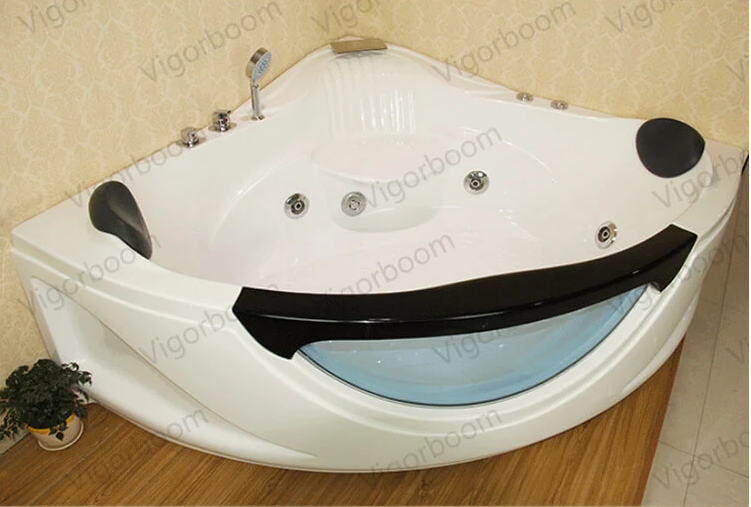 hellovicky_y's tweet image. Ghana whirlpool double massage corner bathroom bathtub with seat 
more views:lnkd.in/fk2SBpj
#bathroom #bathtub #sanitary #toilet #shower