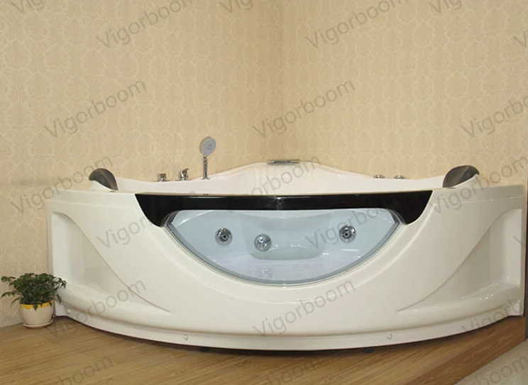 hellovicky_y's tweet image. Ghana whirlpool double massage corner bathroom bathtub with seat 
more views:lnkd.in/fk2SBpj
#bathroom #bathtub #sanitary #toilet #shower