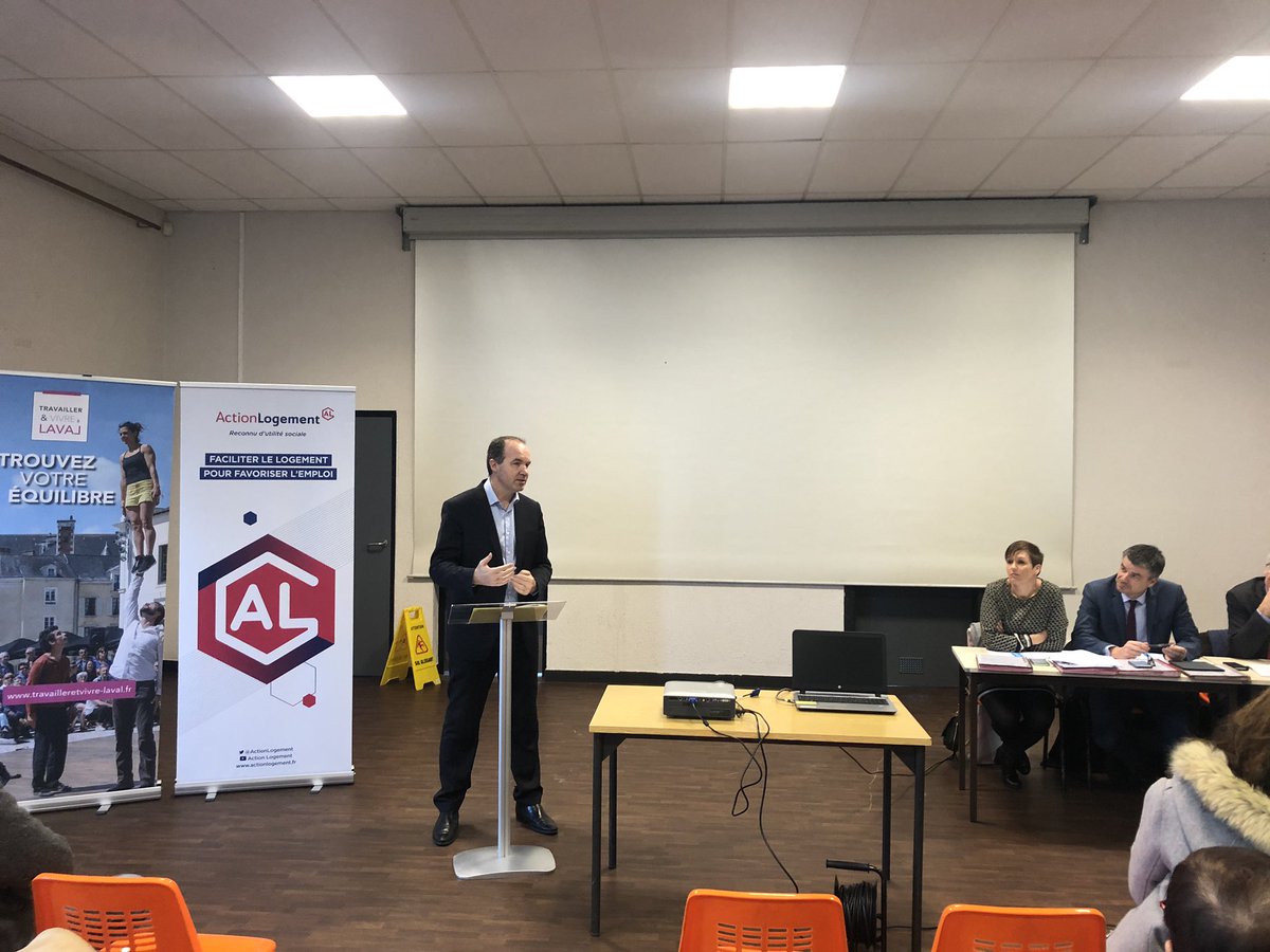 laval_economie's tweet photo. Fonds de soutien à la #mobilité : tout salarié propriétaire qui quitte son territoire pour venir sur LavaL Agglomération pourra bénéficier d’un accompagnement de son remboursent de prêt de 1200€ mensuel pendant 6 mois. #attractivité #LavalAgglomeration @stephibon @YannickBORDE https://t.co/2lyuLkBmUZ