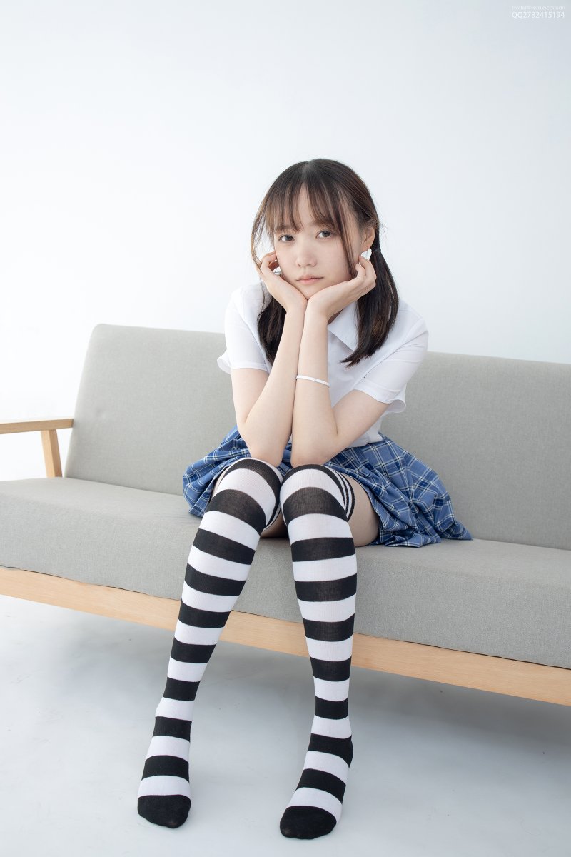 JKFUN_net's tweet photo. 《百元定制1-4》8RMB
JPG：36P 
MP4：5分13秒  
标准版预订中8RMB，预订找3号机（QQ2782415194）或者4号机（QQ2759930751）或者2号机
明晚发货 https://t.co/gGmTg1OiSd