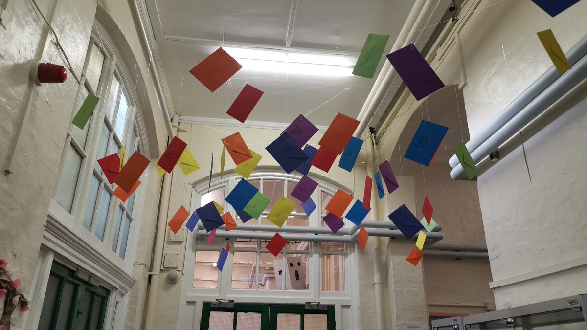 R_AtkinsPrimary's tweet photo. At the beginning of the school year our pupils made promises to the school that they would honour for the academic year.
#RichardAtkinsPrimary
#Promise
#LambethSchool
#ReceptionAdmissions https://t.co/bcyEms4iWK