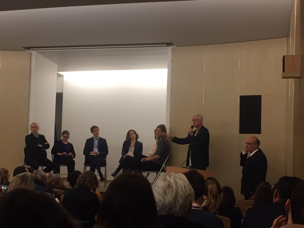 Deuxième table ronde sur le financement des projets #startup en #santé @DigitalPharmalb
#RévolutionPharmatech
#ThinkPharmatech #digital #DigitalTransformation <a href="/pascbec/">Pascal Bécache</a> <a href="/Tranchier/">Tranchier</a> <a href="/Thierry_AlaNR/">Thierry_AlaNR</a> <a href="/VincentGaland/">Vincent Galand</a> @BpifranceHub