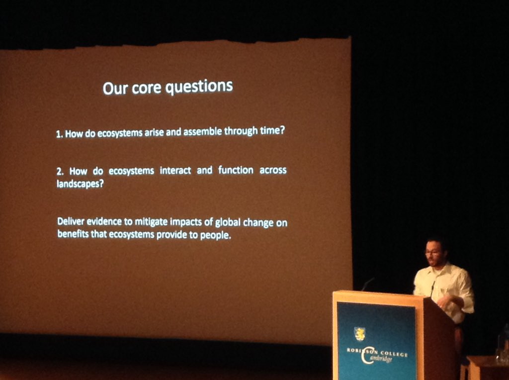 CUHerb's tweet image. 2019 @plantsci Research Day with @homesmith9 introducing with some highs &amp;amp; lows of the year, then Andrew Tanentzap talking about lots of the cool work by  @ecochangegroup esp @javi_igea on the origins of the diversity of life.. #speciation #diversification #TreeofLife #lineage