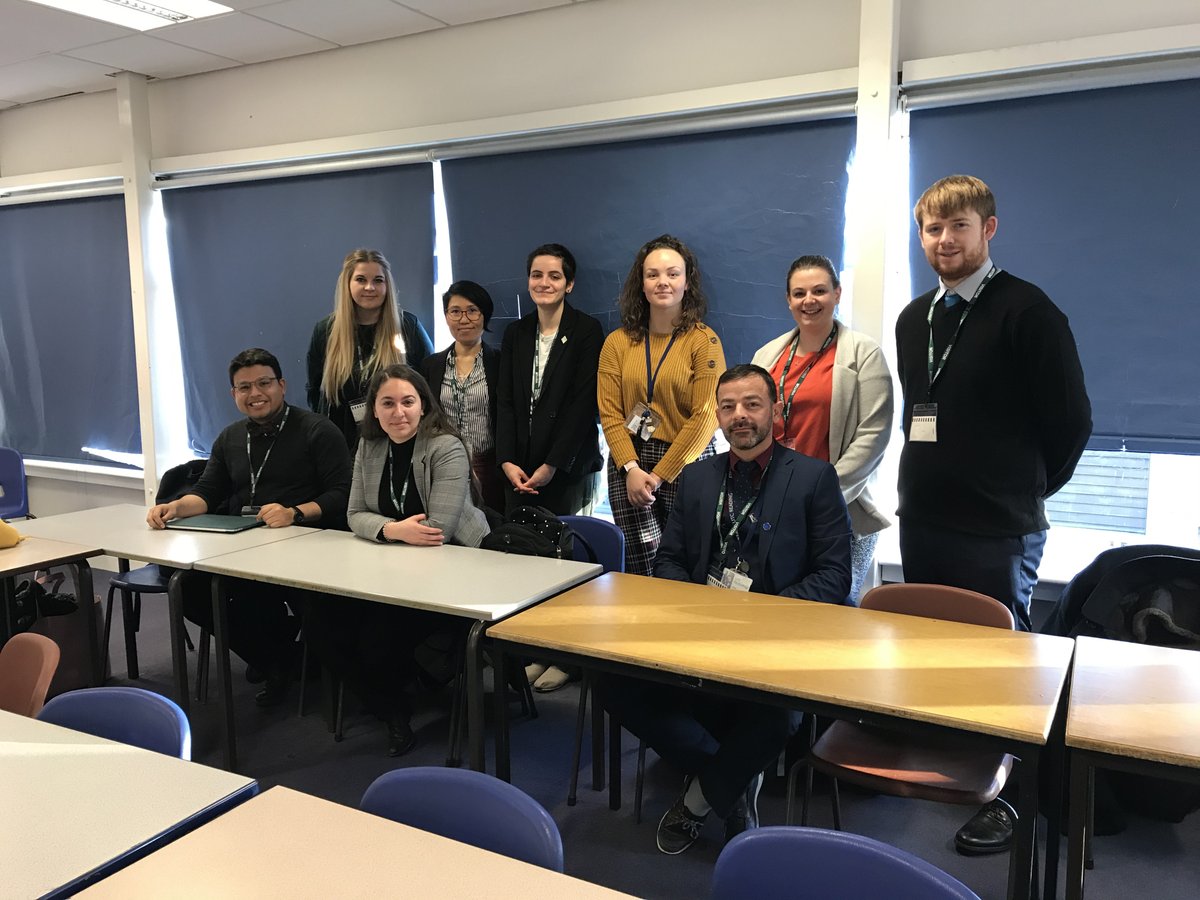 _MEInstitute's tweet photo. @BerkshireTSA welcomed our second placement trainee teachers for induction day this morning! We look forward to working with you in January! #TeamMaidenErlegh #secondplacement #traintoteach #pgce https://t.co/P6UnI9s1sq