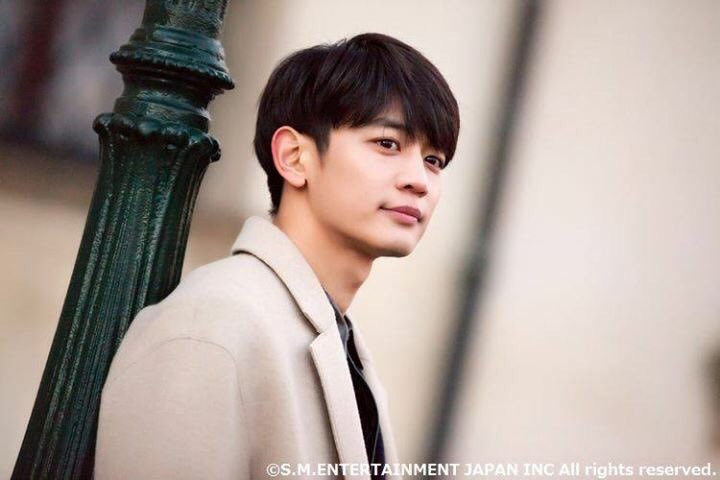 m___shinee__ch's tweet photo. お誕生日おめでとう〜💕
会いたいな〜💕💕

#HappyMinhoDay https://t.co/dQMkWiMyOY