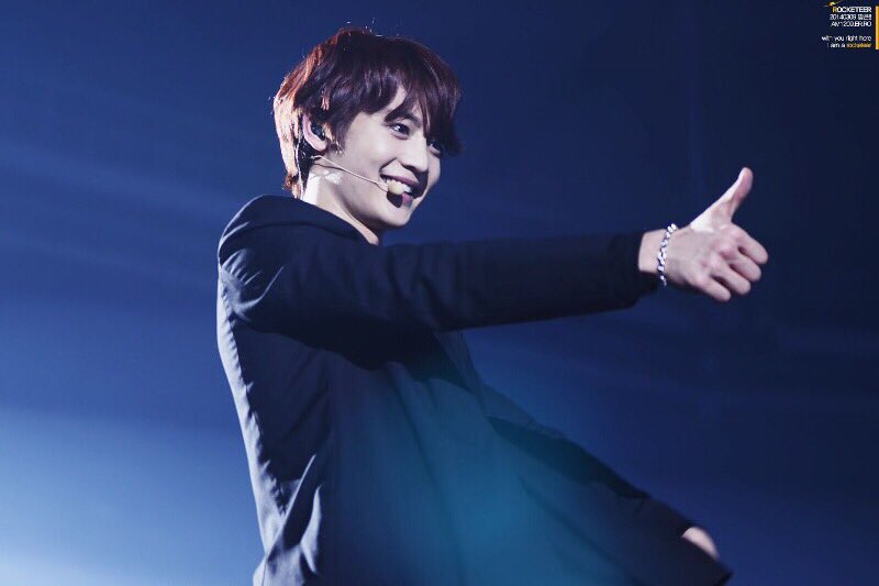 m___shinee__ch's tweet photo. お誕生日おめでとう〜💕
会いたいな〜💕💕

#HappyMinhoDay https://t.co/dQMkWiMyOY