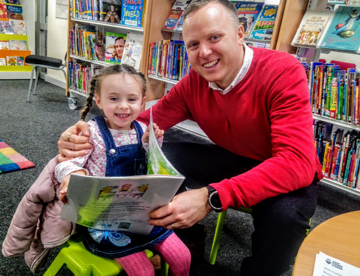 WSCCLibraries's tweet image. It&apos;s December #ReadersOfTheMonth at #LancingLibrary and we couldn&apos;t resist this smiling regular reader and her dad. They #valuelibraries for &quot;the range of books and the wonderful staff&quot;, and have come to borrow some favourite books by #JuliaDonaldson. #LoveLibraries
