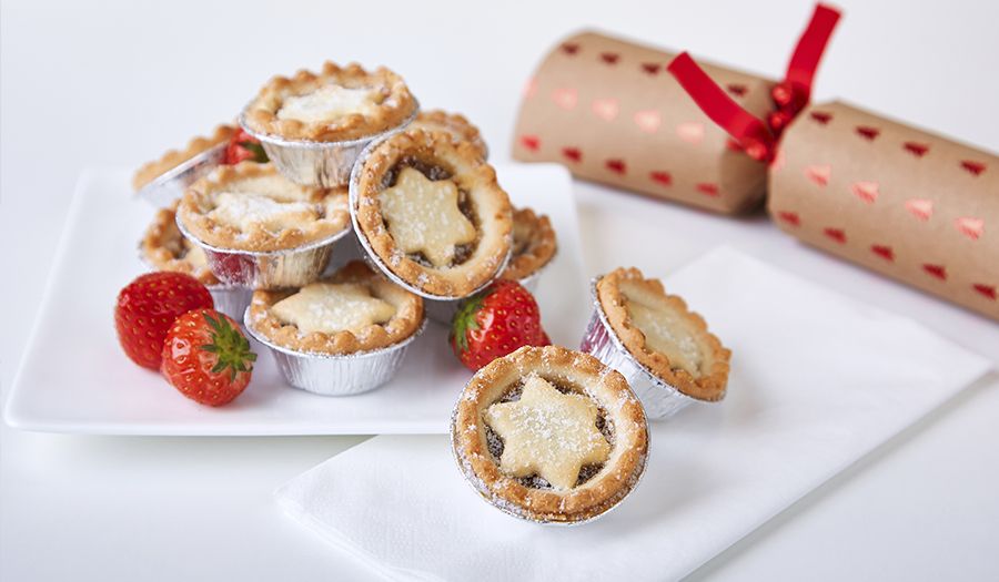 The countdown is officially on! 16 days until the big day ✨🎄Order our mini Mince pies for £8.95 to get those busy elves in the festive spirit 😉