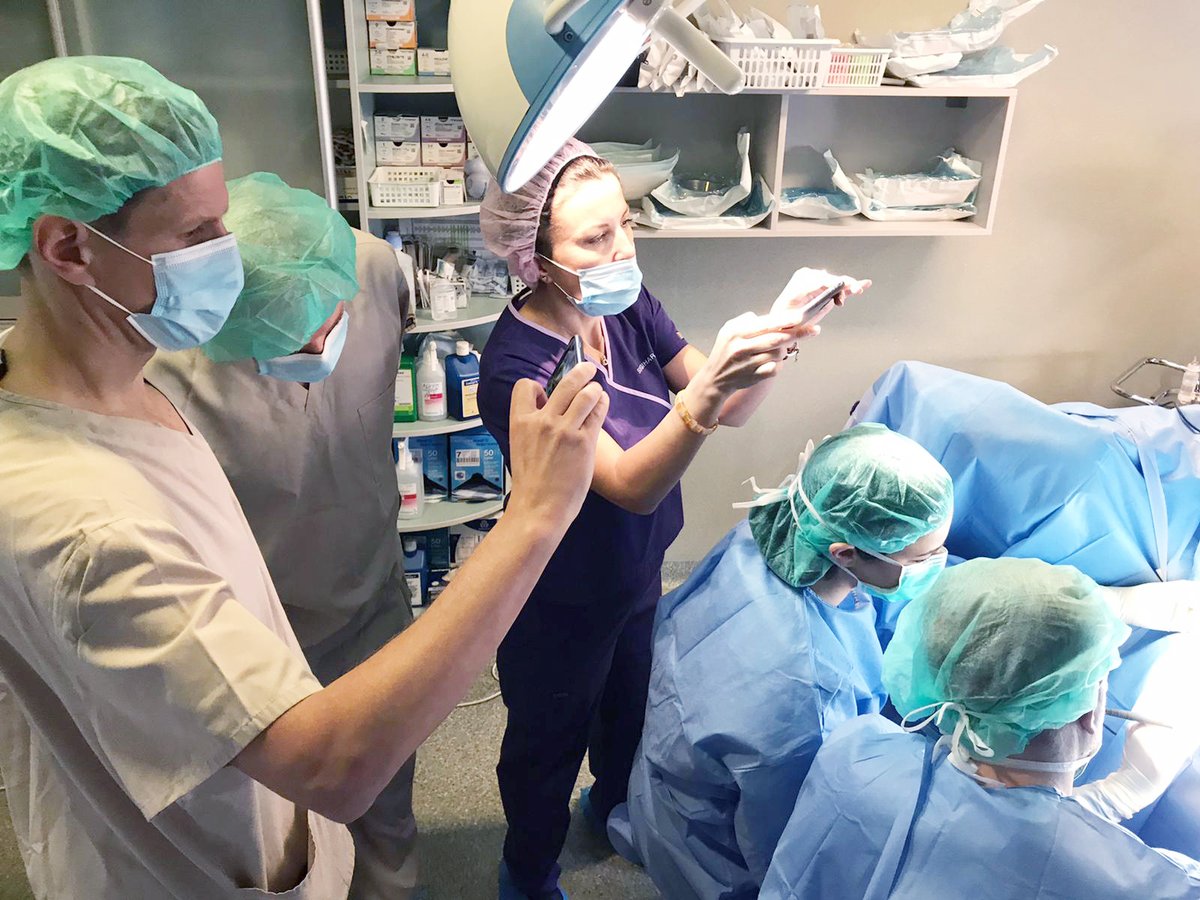 MetrumCryoflex's tweet photo. #Proctological #workshop 6.12.2019, VILNIUS.
Laser hemorrhoidoplasty procedure with diode laser SWING 1470 nm. Special thanks to Dr Donatas Danys and Grožio terapijos ir chirurgijos klinika Sugihara.

#medicaldevices #medicallaser #Swing1470 #metrumCryoflex https://t.co/P56AC73pqX