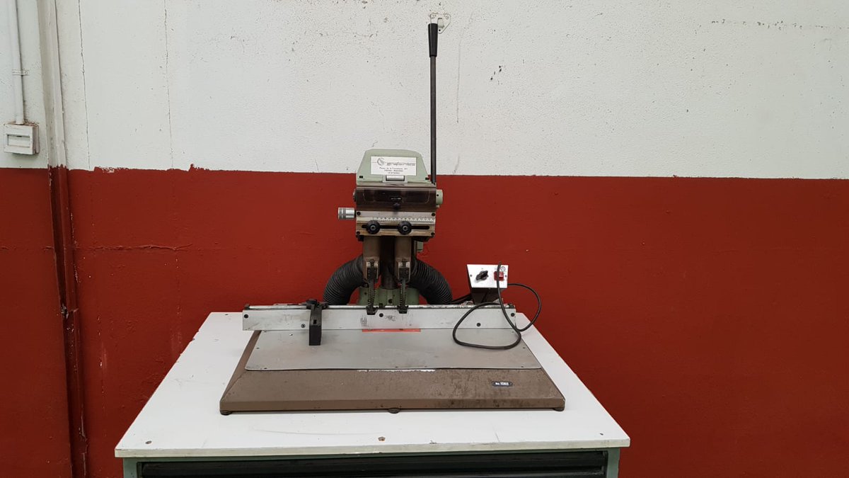 Multigraphic_SL's tweet image. Perforadora de Doble Cabezal MOM VENUS 500€

#usedprintingmachine #usedprintingequipment #usedprintingpress #usedprintingmachinery #printing #printingpress