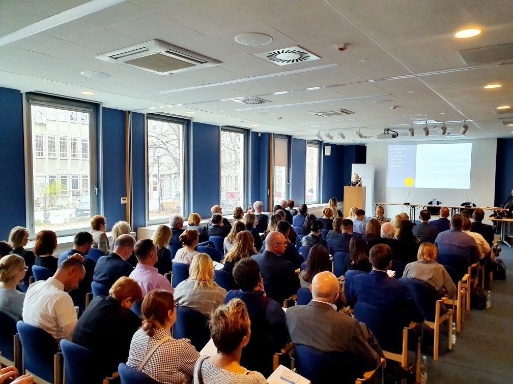 PolishPlatform's tweet photo. We are at the second edition of the “Effective prevention of corruption and other undesirable phenomena in public administration” conference, organized by Polish Platform for Homeland Security and the Anticorruption Academy.
#Polska #Platforma #Bezpieczeństwa #Wewnętrznego #PPBW https://t.co/iTPiOcqFZL