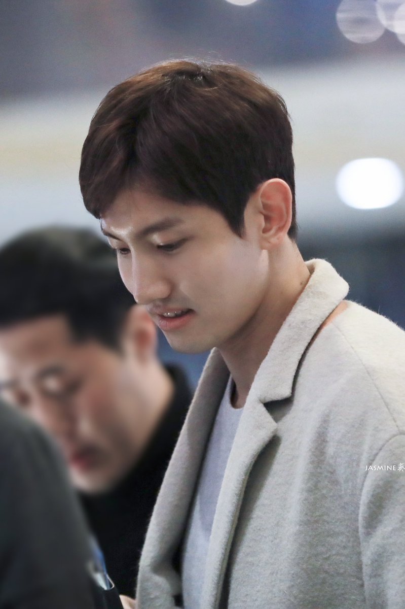 KUIKUI__K's tweet photo. #동방신기⁠ ⁠⁠ ⁠ #최강창민 191209 김포출국 https://t.co/dltiMhxzog