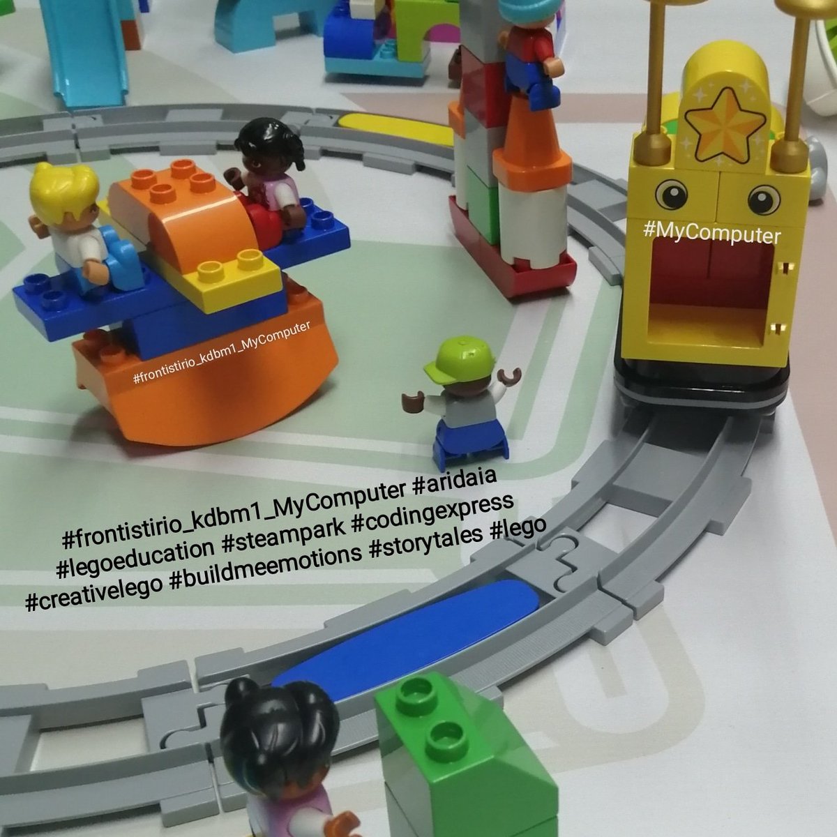 mycomputer_Edu's tweet photo. 🤖👧👦👏
#frontistirio_kdbm1_MyComputer #aridaia #robotikistinaridaia #legoeducation #steampark #codingexpress #creativelego #buildmeemotions #storytales #preschool #νηπιαγωγείο #αριδαια https://t.co/xuH6cttqbd