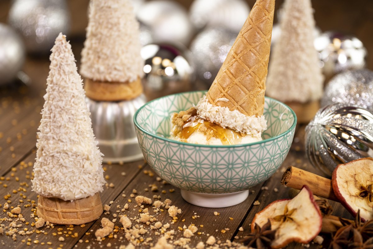 CallCaterlink's tweet photo. Let it snow, let it snow, let it snow! ❄️Try out our new Christmas Recipe; Snowflake Crumble ❄️Visit our web shop at https://t.co/eZHj1Aixdl or call our sales office for more information #callcaterlink https://t.co/EFzvpTyr85
