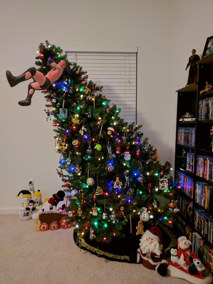Can not remember where I found this but what a Christmas tree 😂@RandyOrton #RKOouttanowhere