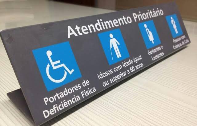 Vozao_com's tweet photo. Só para deixar claro que a vez do rebaixamento era a do @CearaSC por tudo errado que foi feito. Aí veio o @Cruzeiro e pediu prioridade na fila. https://t.co/RWKIgliAwM