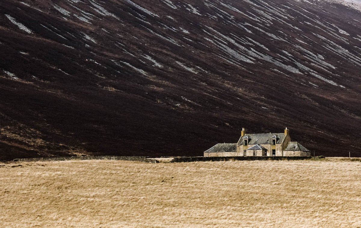 walkhighlands tweet media