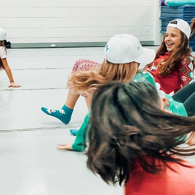 DPDC766's tweet photo. We had such a great time at our competition holiday party this weekend! It was a weekend full of love, tradition, & camaraderie. ❤️💚❤️💚 #dpdc #dynamicperceptiondance #szn8 #dynamicdancers #bedynamic #dpdc766 #dance #dancestudio #studiolife #instadaily #instadance #instagood … https://t.co/TAkWPg5I6s