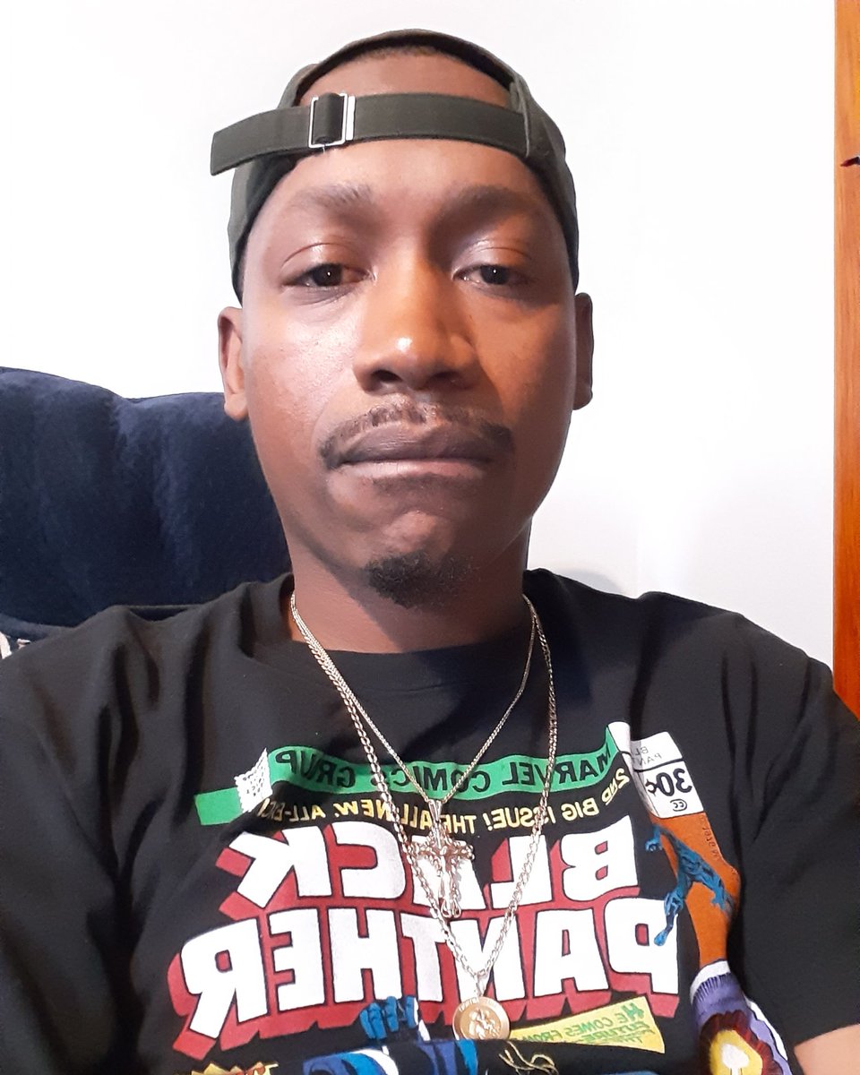 HumbleDon382's tweet photo. #fuckthafake #fuckthaphony #fuckthaoppz #fuckyou in my mode #smellmycologne #Idonotplay #junecity382 #wackoworld382 #Tzup and stay up BITCH #seemeseethem https://t.co/gpj7laGQv9
