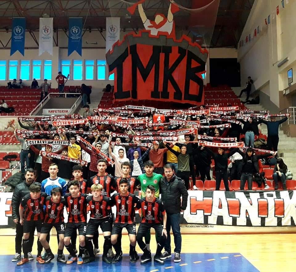 Sevdan okullara ders oldu...
Canik IMKB Anadolu Lisesi
#Samsunspor