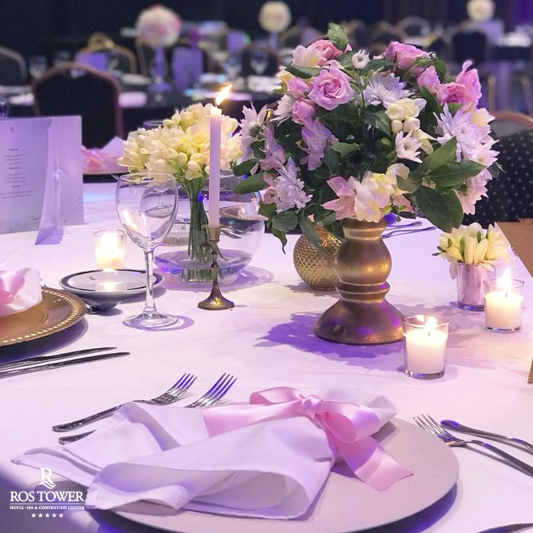 Que tu evento sea 5 estrellas ⭐️⭐️⭐️⭐️⭐️ El estilo que te mereces, para un día especial! 🌹🥂
.
Nos encargamos de que cada acontecimiento sea único e inolvidable! ✨
.
Cumpleaños | Bautismos | Bodas | y más !
.
Promociones
💻bit.ly/2DgehBa
.
Teléfono 📞(0341) 529 9000