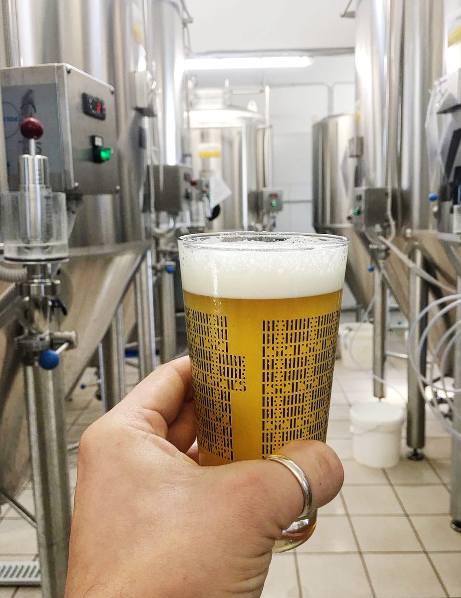cronachedibirra's tweet photo. Nuove #birre:
🤝 Le 3 collaborazioni internazionali di #Rebels
🏍 La Troppo Forte di #ECB
🌰 L'invernale alle castagne di #Birrone
🍑 L'IPA con #albicocche di #Canediguerra
☕️ La Coffee Porter di #TheWall
🍇 Le 3 novità di #Barbaforte
https://t.co/lIoWMy9cuE https://t.co/YNwXuo0OAu