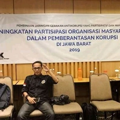 Selamat Hari Anti Korupsi Sedunia. -Harkodia KPK.🌹
<a href="/KPK_RI/">KPK</a>