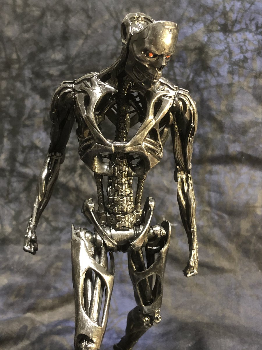 オムニ7 限定の新型ターミネーターRev-9のフィギュアが届いたんだけど