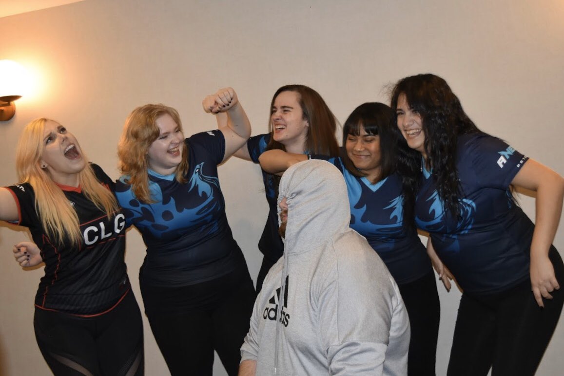 Jay_CS2's tweet image. Here’s some of my favorite unedited shots from this past weekend with @ANEWesports.

Thanks to gaming, I’ve met so many incredible people. Many of which, are like family to me. I wouldn’t be the person I am today without all the amazing people that have inspired me along my way.