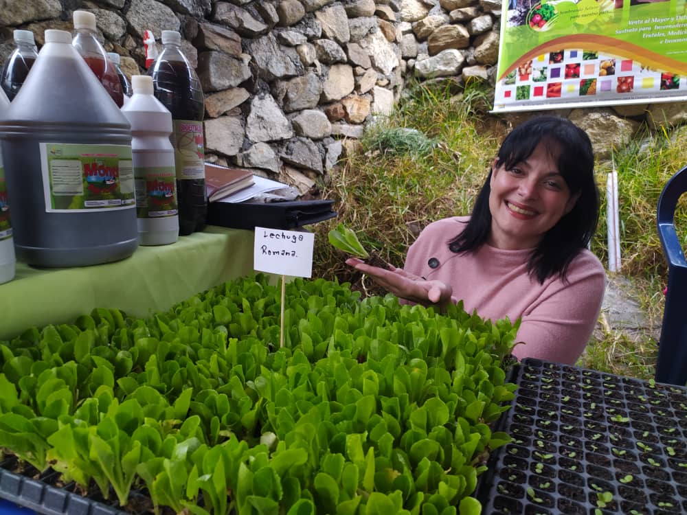 Gabrielasjr's tweet photo. El laboratorio de bioinsumos, que inauguramos en Timotes, este domingo, es fruto de la organización campesina, y su alianza con la ciencia venezolana, para producir alimentos de manera sana, independiente y soberana, sin dañar la Tierra. 

¡Por una agricultura descolonizada! https://t.co/IPUohA0VQe