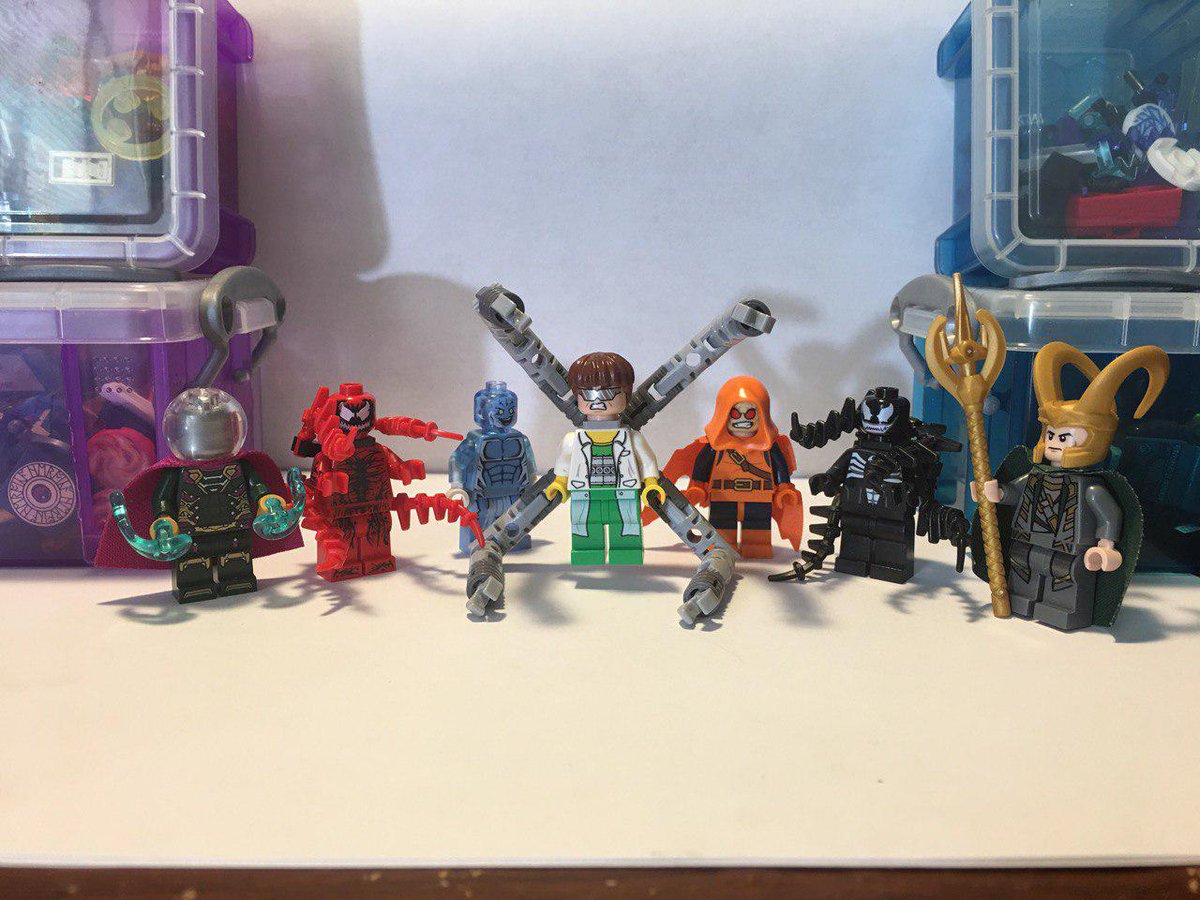 midnitewolf139's tweet photo. #25DaysofLego: Day 8: Marvel Villains #Lego #AFOL #Marvel #Villains #Venom #Carnage #Loki
Sorry, it’s late! Today features some Marvel villains. Most of these are classic Spiderman villains. There’s several I haven’t gotten my hands on, but there's room for expansion! 1/4 https://t.co/ljIzrOLWss