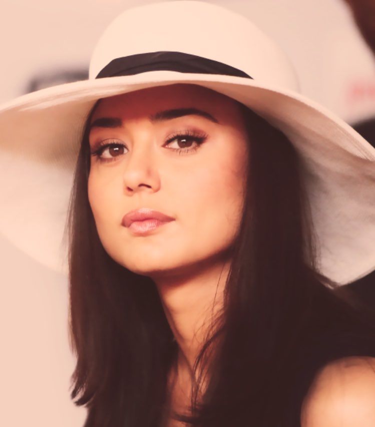 PreityZintaFCGermany tweet media