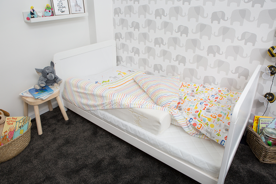 VictoriaM_Acosy's tweet photo. Our foam bumpers are made from high-grade, cot-safe foam (in fact, itโs the same foam your babyโs mattress is made from)
#bedguard #bedrail #cotbed https://t.co/XtXGlIPdN6 https://t.co/zpjBGuQICL