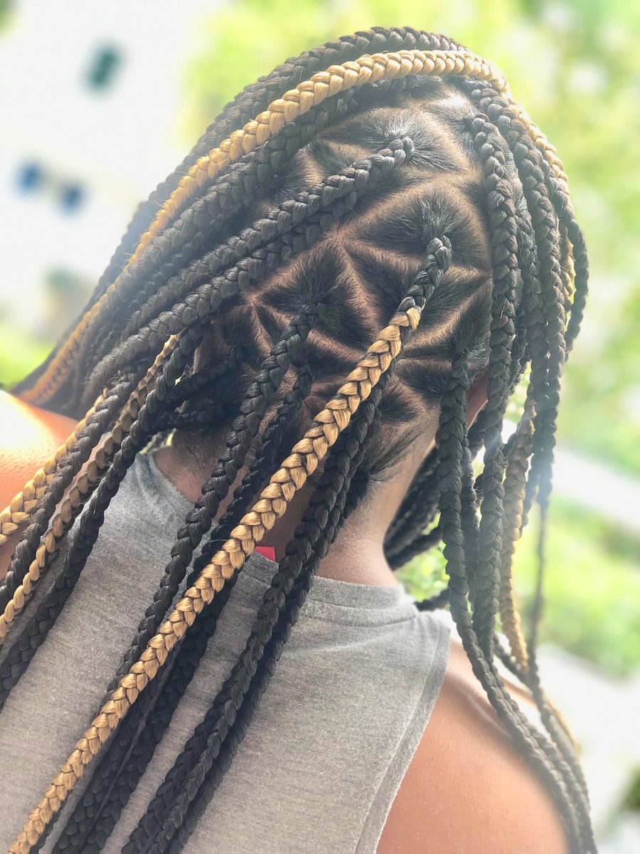 👑𝐾𝑜𝑟𝑛𝑟𝑜𝑤 𝐾𝑤𝑒𝑒𝑛👑 tweet media