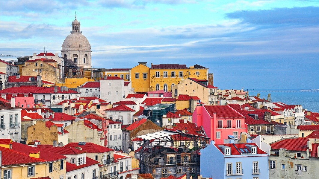 playascalas's tweet photo. Los mejores lugares para visitar en Lisboa: https://t.co/mtMjJCXeZ1 #Lisboa #Portugal @visitportugal https://t.co/cWKvntN9om