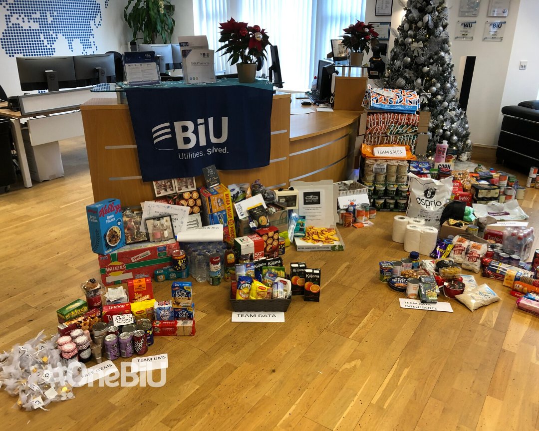 weareSEFirst's tweet photo. Day 239 of 2019 #OneBiU: In teams of 5 we took part in a Trolley Dash to produce Christmas hampers that will be donated to our chosen Food Bank charity - supported by dozens of local stores including @bmstores, @sainsburys, @myLondis Premier, @O2 plus many more - well done all! https://t.co/Oc8eeKbT77